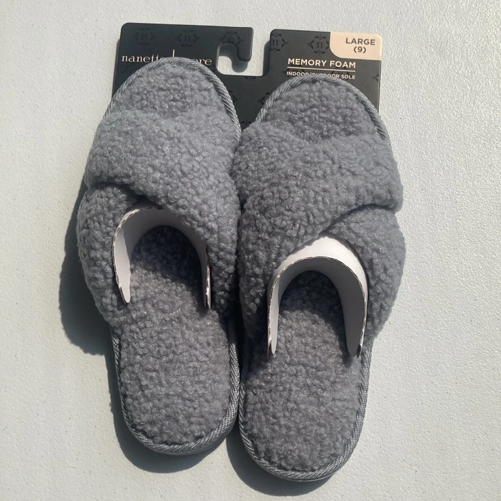 Nanette Lepore Gray x band Slipper memory foam
Indoor outdoor sole Large 9 - Picture 10 of 14